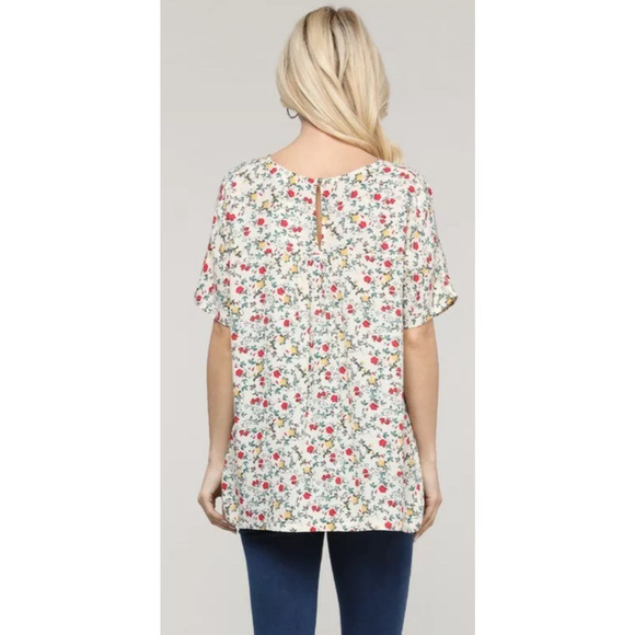 Ninexis NWT Printed Bohemian Rayon Pullover Short Sleeve Blouse Size Medium - Picture 2 of 9